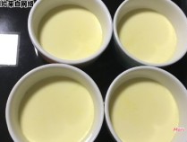 自制香醇牛奶布丁烤箱制作方法