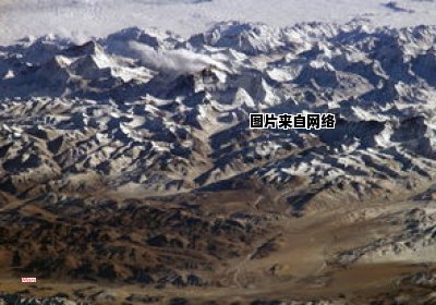 喜马拉雅山脉映衬恒河平原 喜马拉雅山脉横于青藏高原的哪部