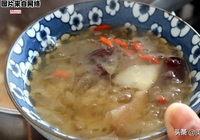 银耳莲子粥的制作方法