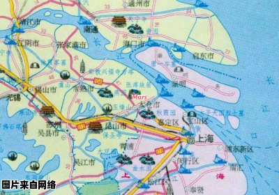 长江入海口的具体地理位置在哪里地图上？